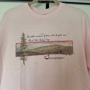 New Vintage Baby Pink Rocky Top Tennessee Graphic T-shirt 90s Y2K 2000s